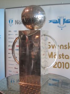 800px-Lennart_Johanssons_Pokal